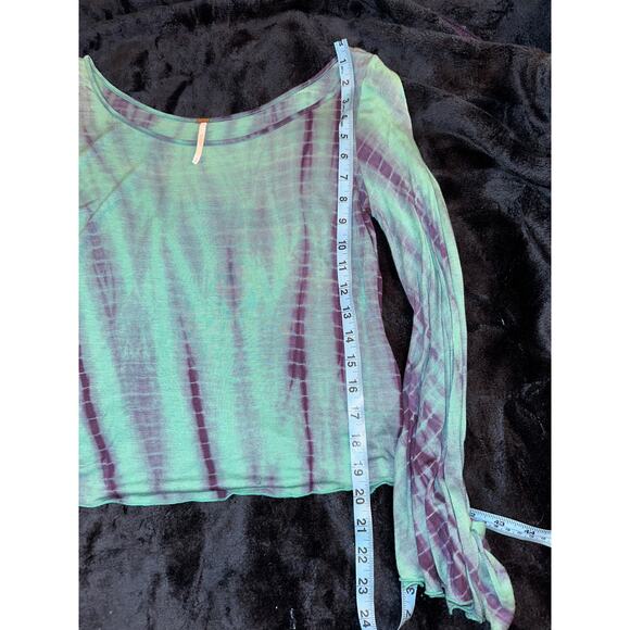 FREE PEOPLE BELL SLEEVE CROP TIE DYE TOP FESTIVAL BOHO - Picture 10 of 11